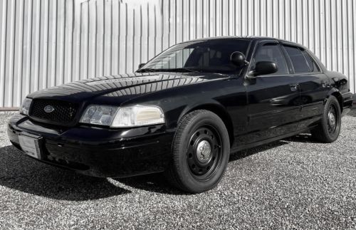 Ford Crown Victoria 2009 Used