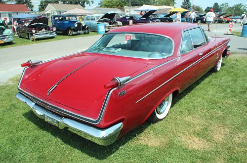 Imperial Crown Coupe 1962