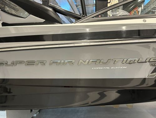 2016 Nautique Super Air 210